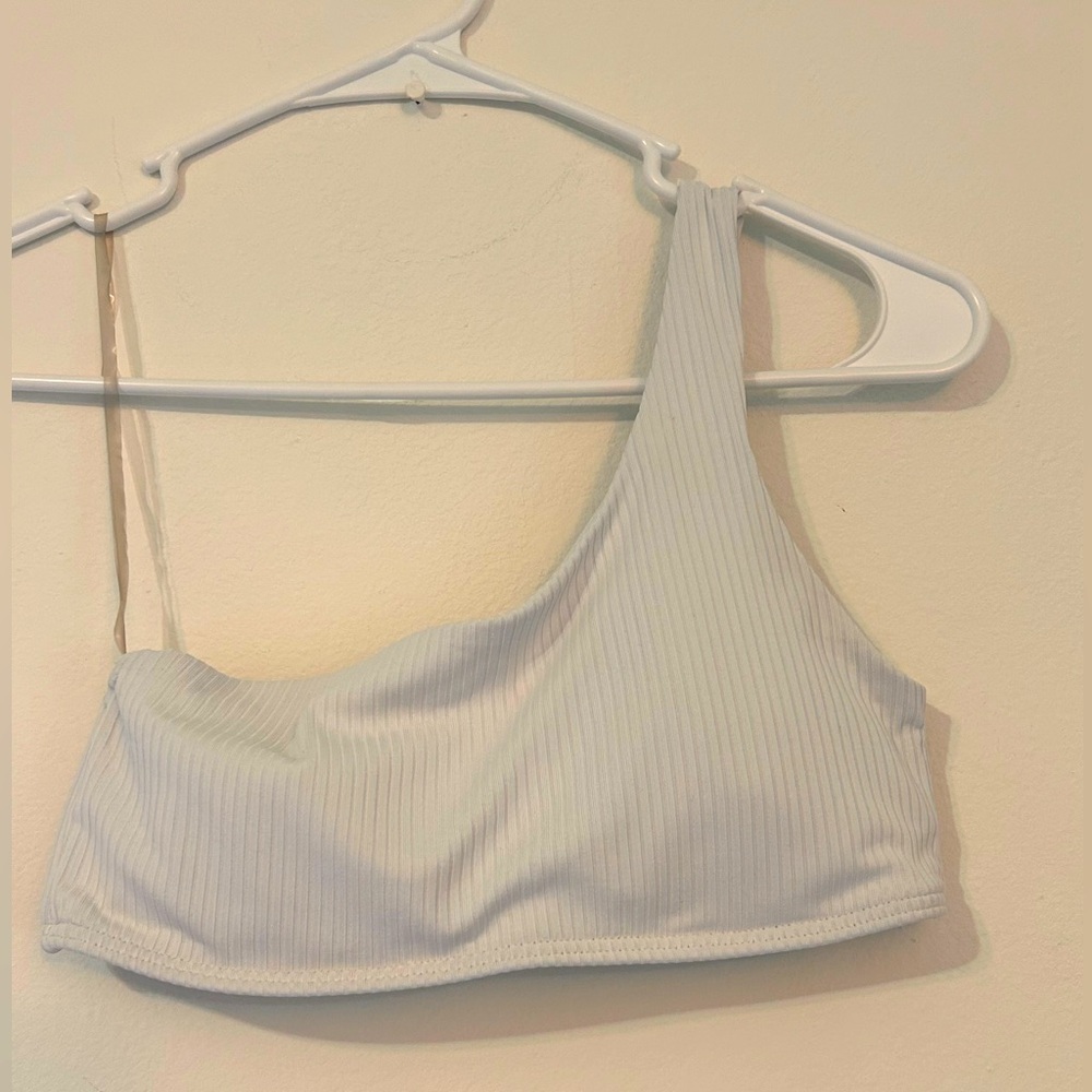 Bikine top